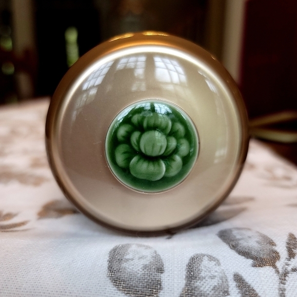 Acera Jade Green Ceramic Lion Tumbler - Picture 5 of 8